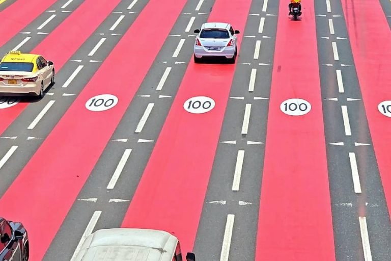 Dubai Speed Limits Guide 2025 | Fines, Zones & Rules