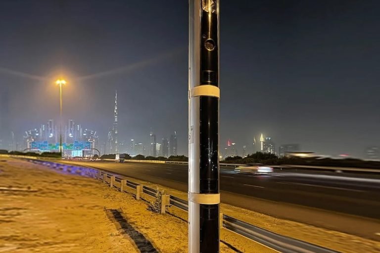 Dubai Speed Limits Guide 2025 | Fines, Zones & Rules