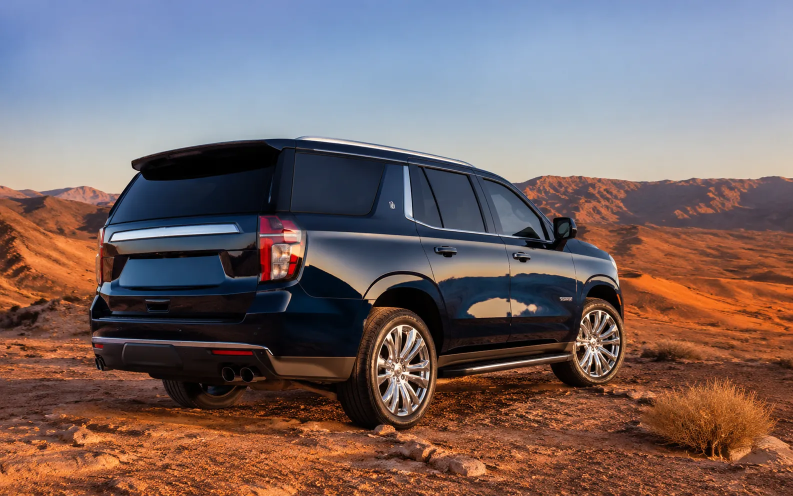 Chevrolet Tahoe 7 seater SUV rental in Dubai
